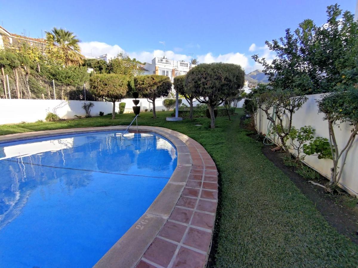 הוילה נרחה Casa Alina מראה חיצוני תמונה